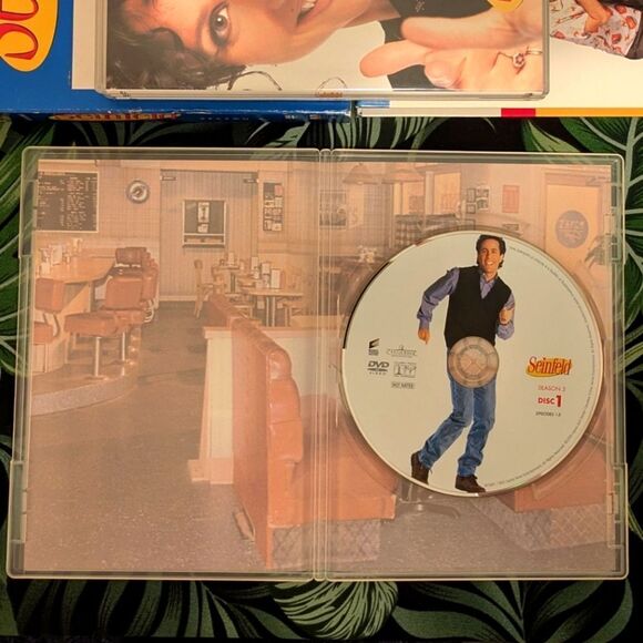 $5 Item! Seinfeld Season 3 Four DVD Set including Special Features - Picture 4 of 11
